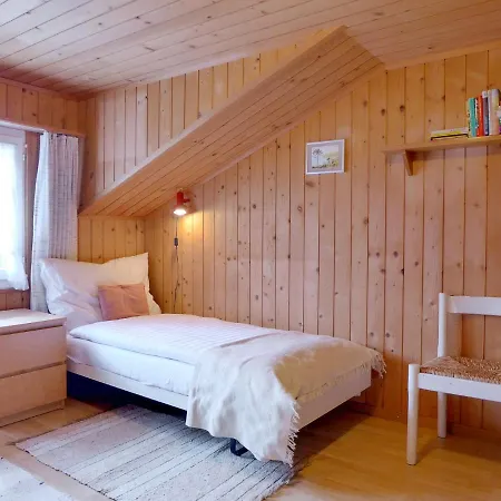 Esther By Interhome Feriehus